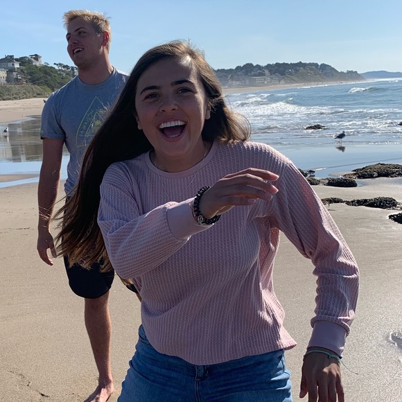 Meet your Posher, Sophia - Picture 1 of 1